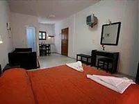 Dilino And Annex Building Hotel